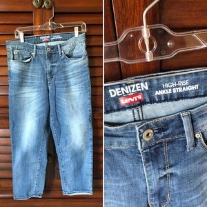 Denizen from Levi’s High Rise Ankle Straight Crops